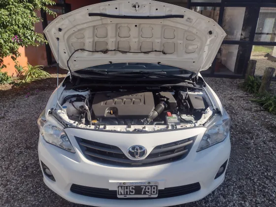 Toyota Corolla xei 2013